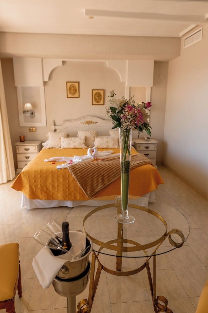 Paris - Santa Pola - Hotel Polamar - Santa Pola