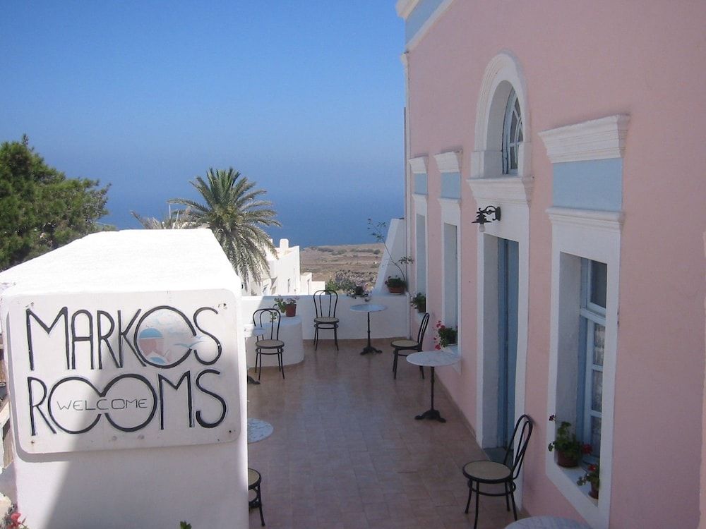 Nice - Fira - Marcos Rooms - Fira