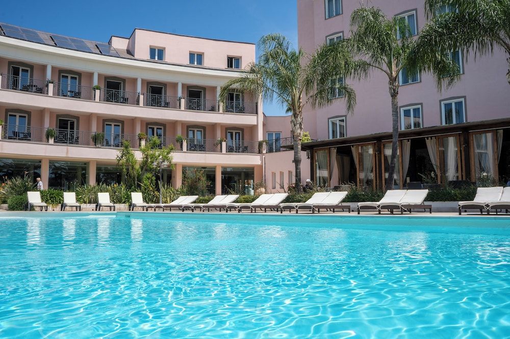 Nantes - Fiumicino - Hotel Isola Sacra Rome Airport - Fiumicino