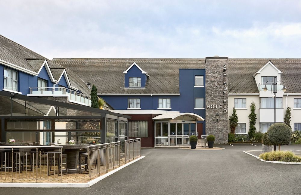 Paris - Maynooth - Springfield Hotel - Maynooth