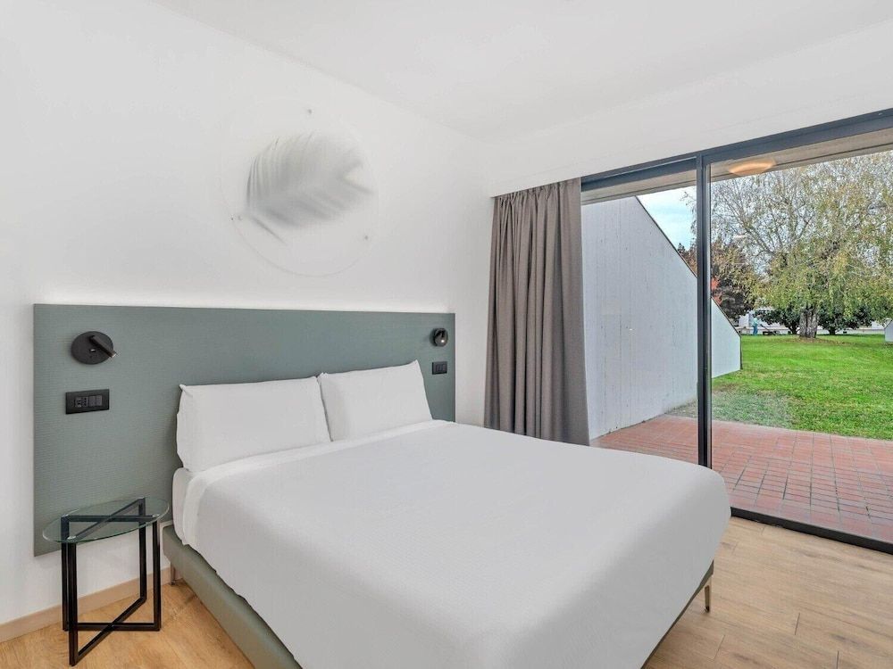 Bordeaux - Alba - B&B HOTEL Alba - Alba