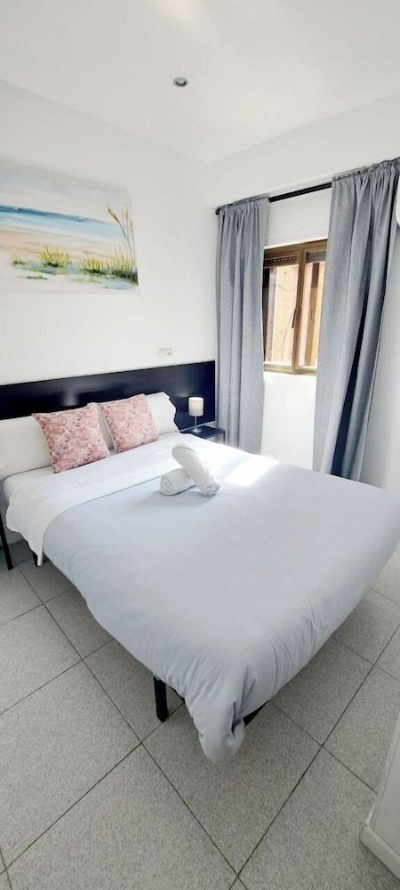 Nice - Madrid - AYZ Sierra de Meira - Auto check-in property - Madrid