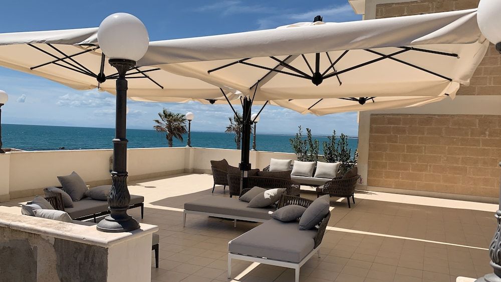Paris - Massafra - Apulia Hotel Taranto Ara Solis - Massafra