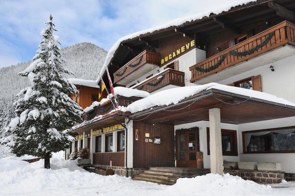 Paris - Vigo di Fassa - Hotel Bucaneve - Vigo di Fassa