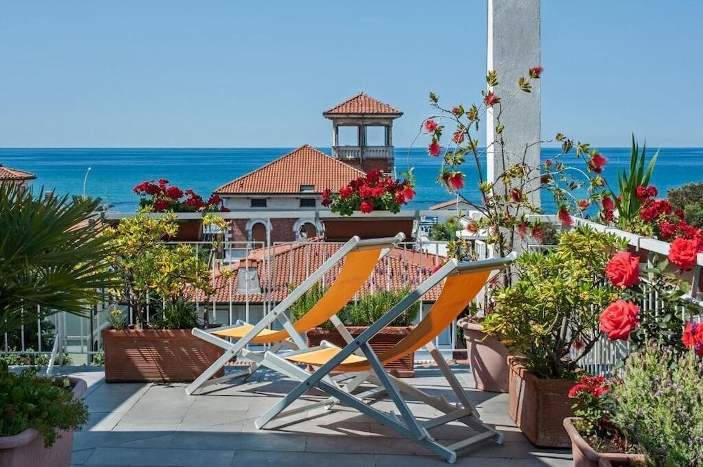 Lyon - Forte dei Marmi - Hotel Scandinavia - Forte dei Marmi