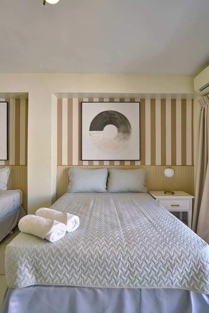 Marseille - Saint Domingue - Roy Arias Suites - Saint Domingue