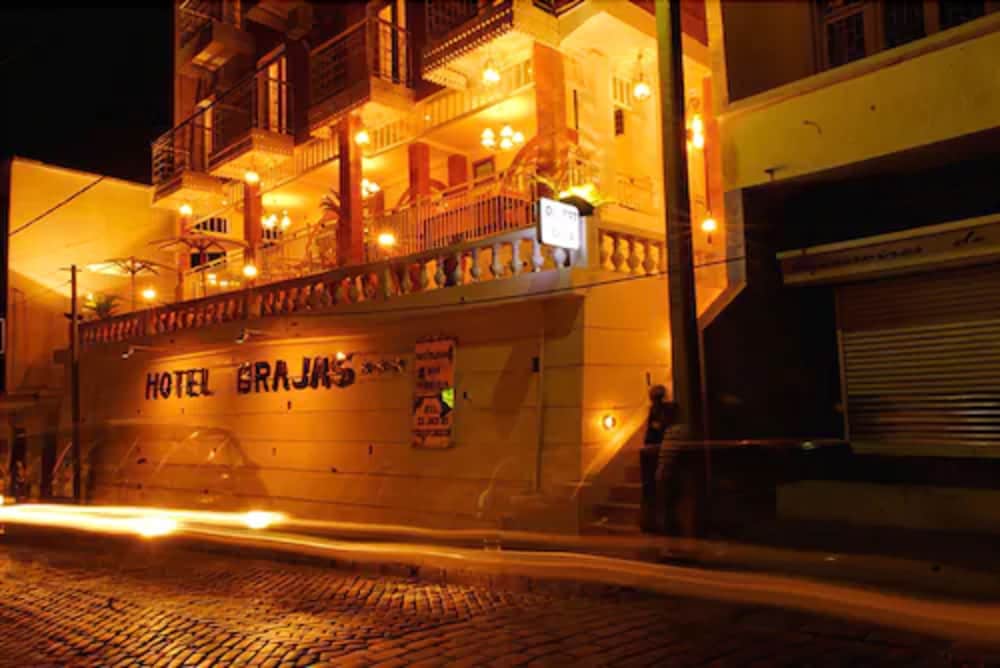 Paris - Tananarive - Hotel Brajas - Tananarive