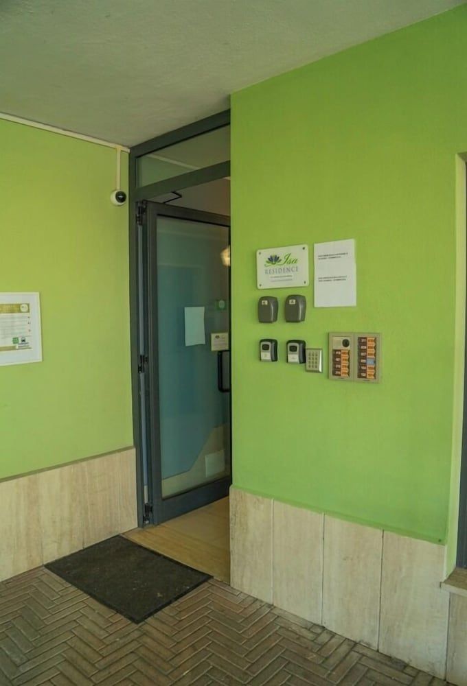 Marseille - Fiumicino - Isa Residence Fiumicino Airport - Fiumicino