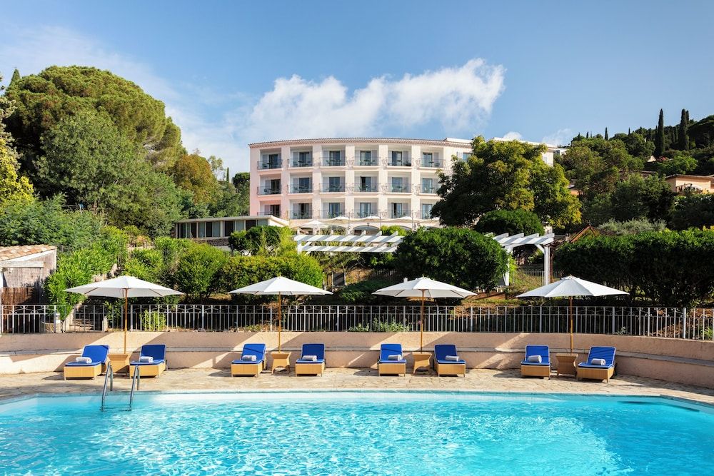 Bâle Mulhouse - Cavalaire-sur-Mer - Hôtel du Parc Cavalaire sur Mer - Cavalaire-sur-Mer
