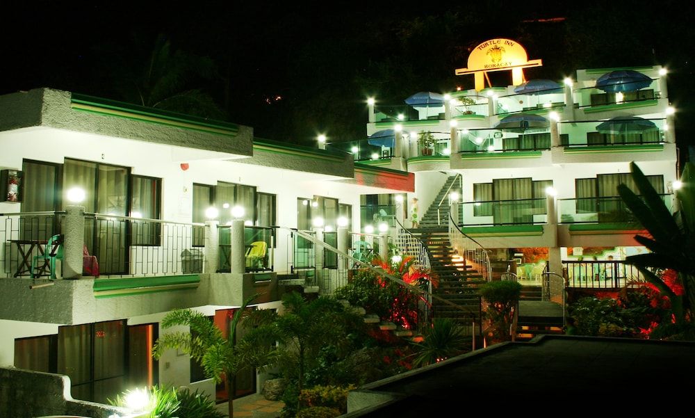 Paris - Boracay - Turtle Inn Resort - Boracay