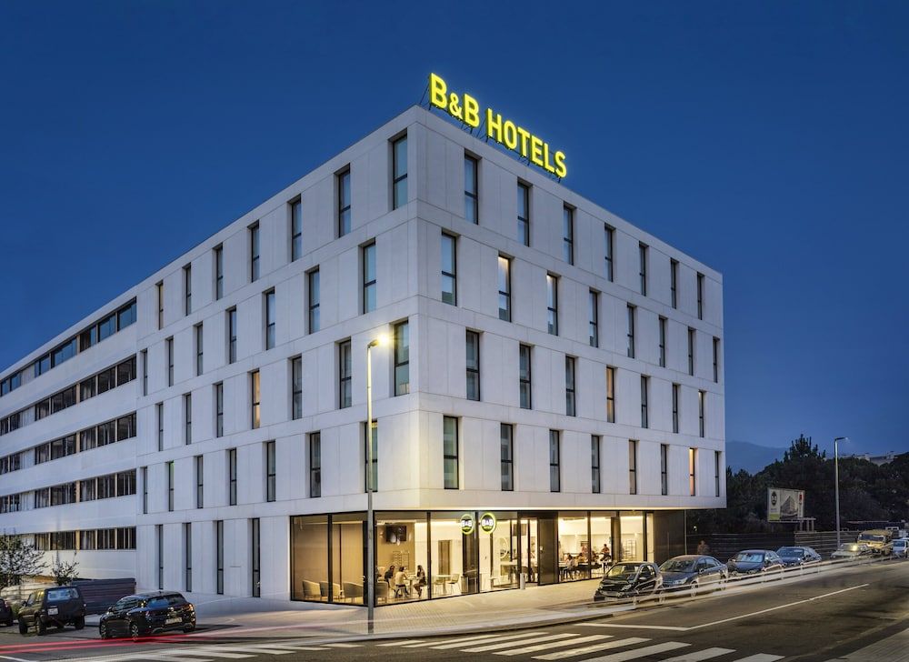 Toulouse - Santo Tirso - B&B HOTEL Santo Tirso - Santo Tirso