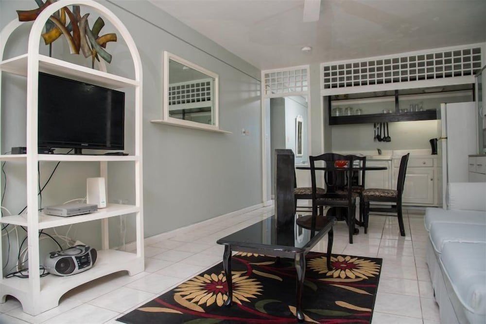 Paris - Ocho Rios - Fisherman's Point Apartments - Ocho Rios