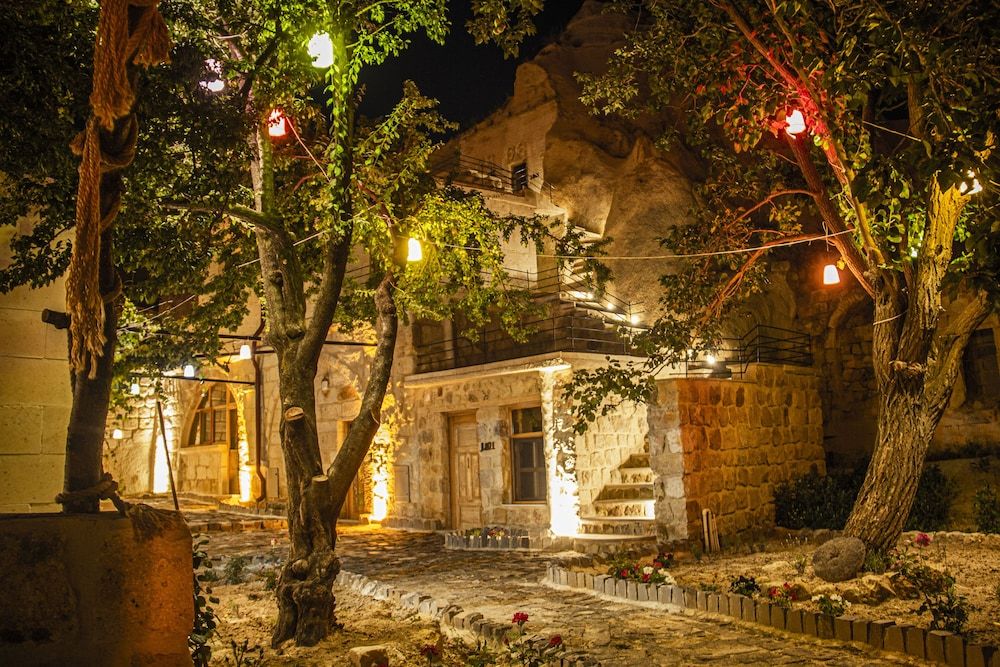 Marseille - Cappadocia - Junior Ottoman Cave - Cappadocia