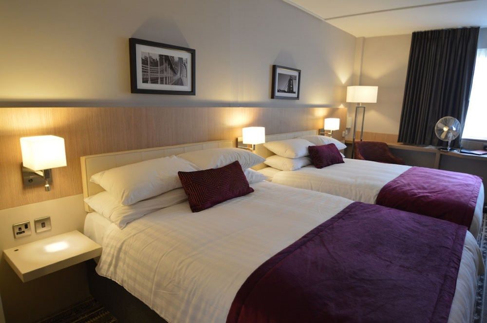 Toulouse - Heathrow - Lancaster Hotel - Heathrow