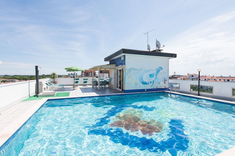 Paris - Lido di Jesolo - Hotel Christian - Lido di Jesolo