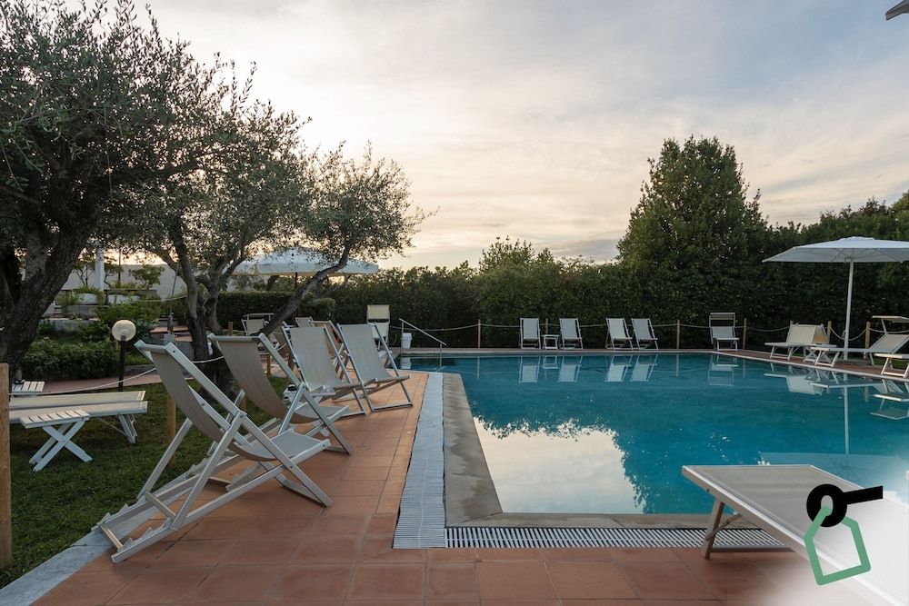 Toulouse - Lerici - HOTIDAY Room Collection - Sarzana - Lerici