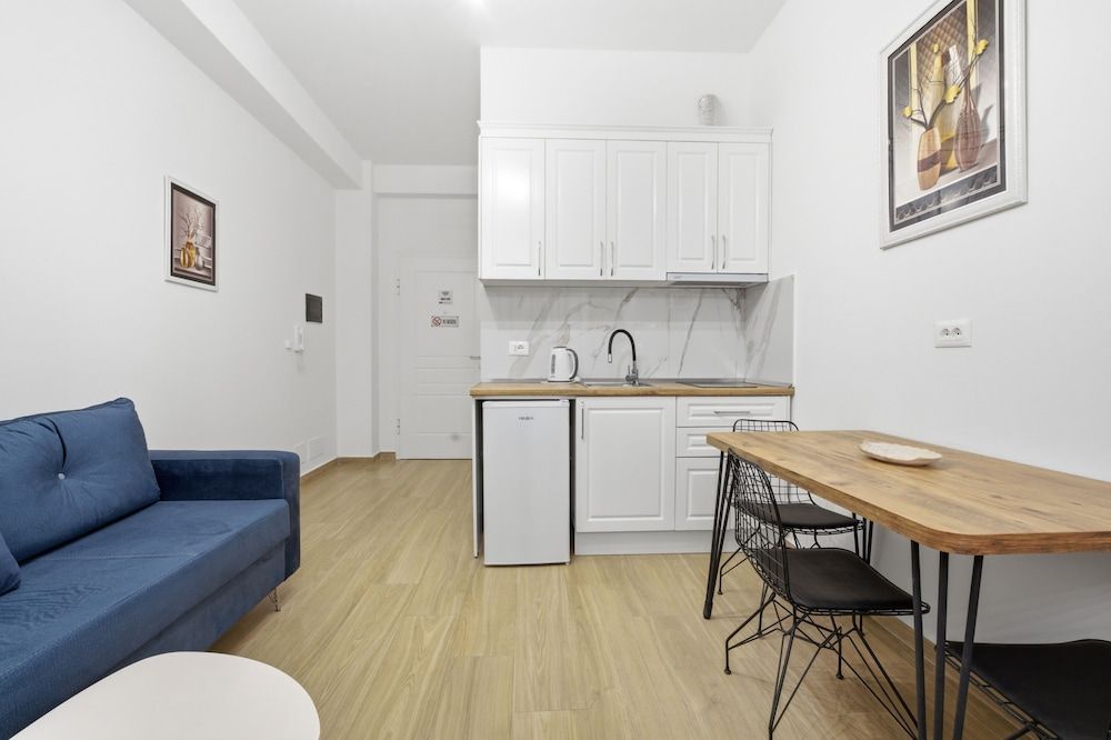 Nice - Durrës - Enles Garden Beach Apartments - Durrës