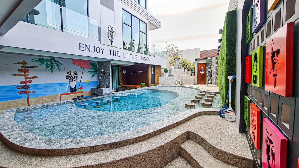 Marseille - Île de Phuket, Thaïlande - OneLoft Hotel - Île de Phuket, Thaïlande