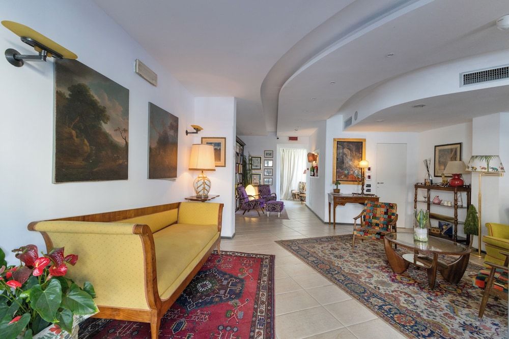 Bordeaux - Lucques - Hotel Bernardino - Lucques
