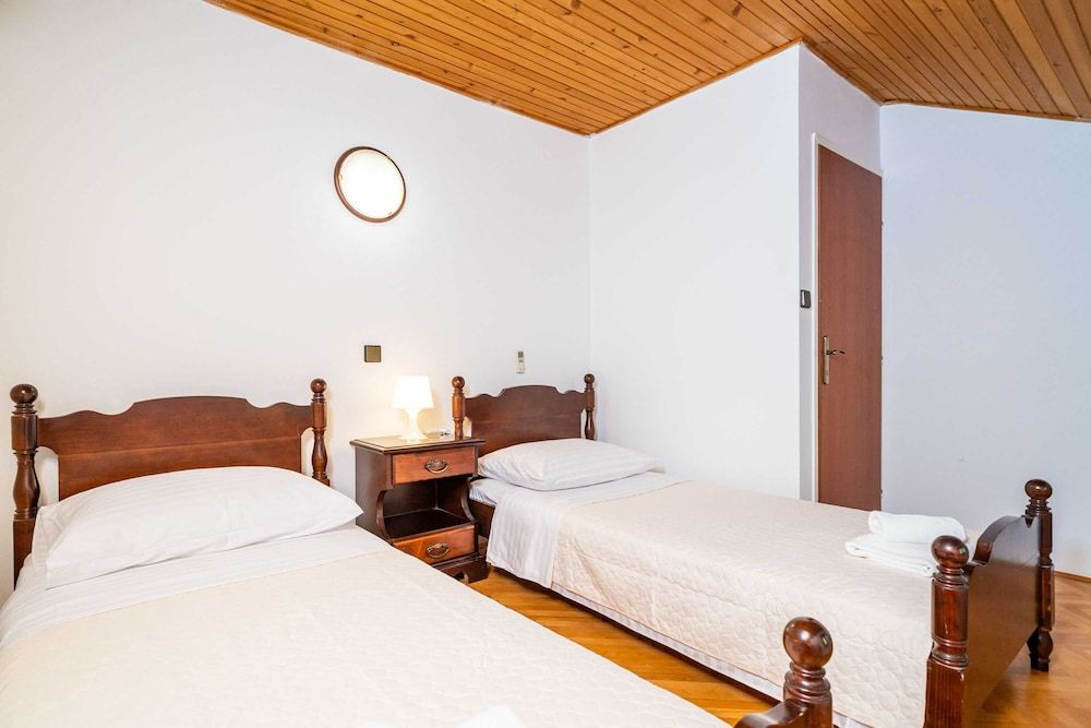 Lyon - Čilipi - Villa Niko - Čilipi