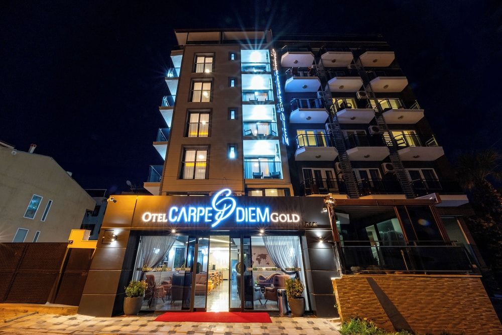 Paris - Kusadasi - Otel Carpediem Gold Kuşadası - Kusadasi