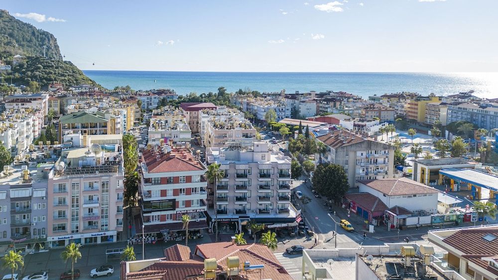 Bâle Mulhouse - Alanya - Aslan Corner Hotel - Alanya