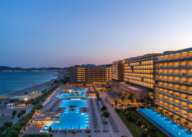 Amada Colossos Resort 4