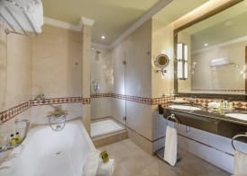 InterContinental Hotels MADRID by IHG 2