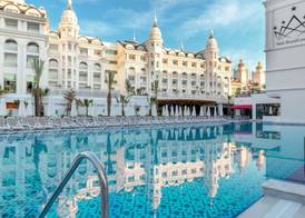 Side Royal Style Hotel 3
