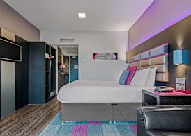 Roomzzz Nottingham City 2