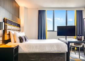 Roomzzz Nottingham City 5