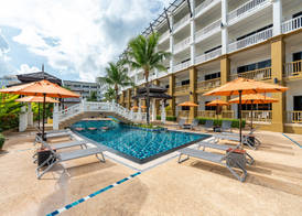 Kata Sea Breeze Resort - SHA Plus 3