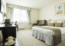 The Peninsula Hotel 5
