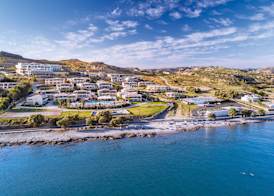 Grand Blue Beach Hotel 5