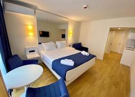 ORBI CITY - Sea View Aparthotel in Batumi 2