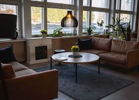 Postmaster Hotel 2