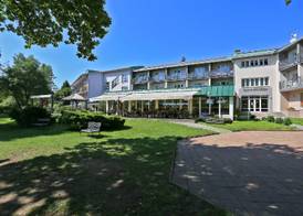 Hotel Riviera 4