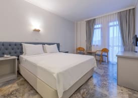 Hanedan Beach Hotel 3