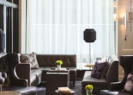 Staypineapple, An Iconic Hotel, The Loop 5