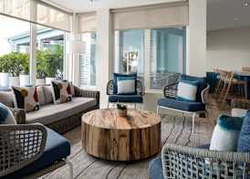 Courtyard by Marriott Nassau Downtown/Junkanoo Beach 5