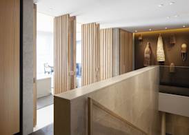 Hotel Realm 3