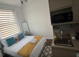 Dalston Luxe Studios (3 Miles away from Liverpool Train Station) 3