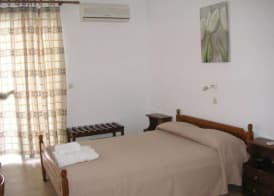 Maria Studios and Apartments 3