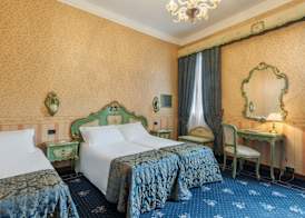 Hotel Montecarlo 4