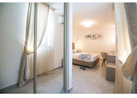 Luxury Rooms Pino 5