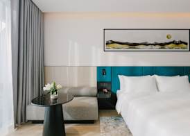 December Hotel 4
