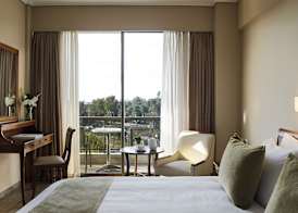 Golden Sun Hotel 4