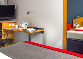 Holiday Inn Express EAST MIDLANDS AIRPORT by IHG 2
