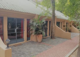 Island Safari Lodge 3