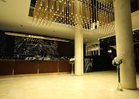 Golden Palace Batumi Hotel & Casino 4